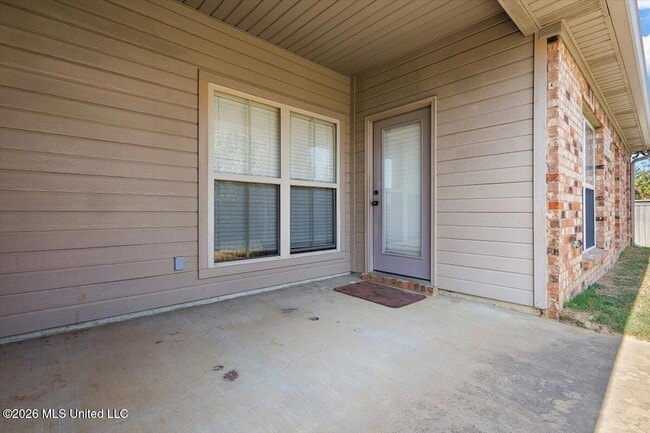 Building Photo - 1022 Trinity Dr