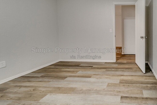 Building Photo - 5832 NW 31st Terrace