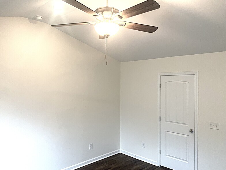 Building Photo - 1058 Jt Westfield Dr