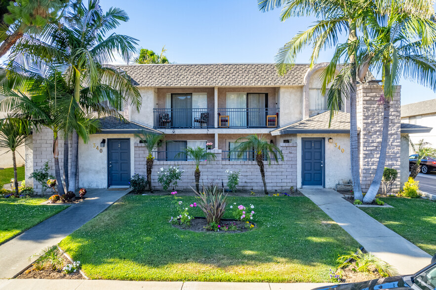 Building Photo - 316-356 W. Meda Ave. Glendora CA. 91741