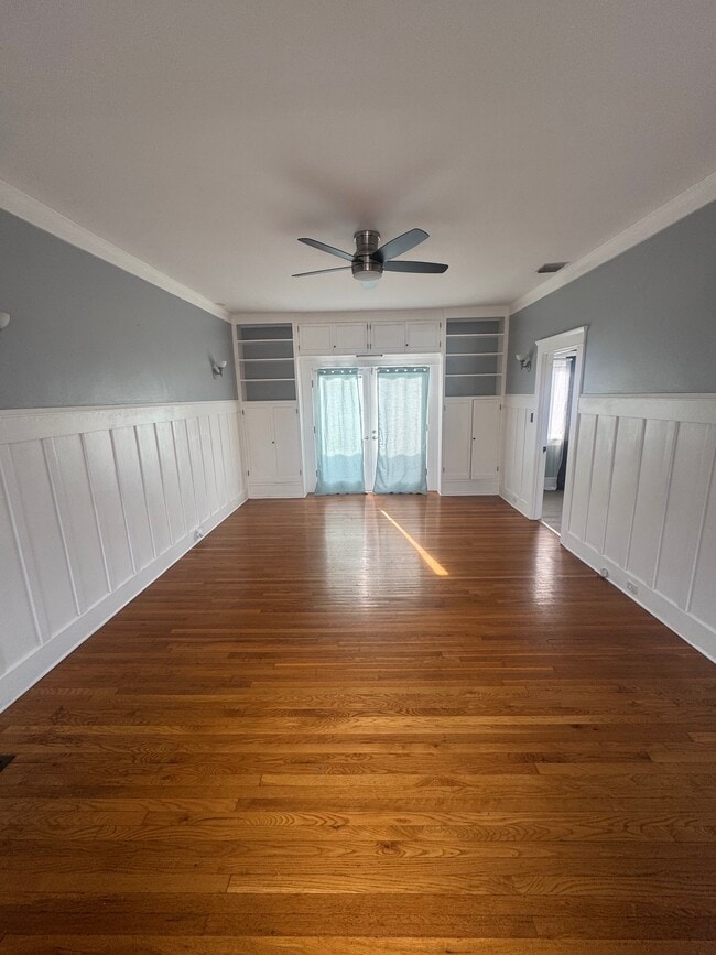 Building Photo - 192 E Villa St