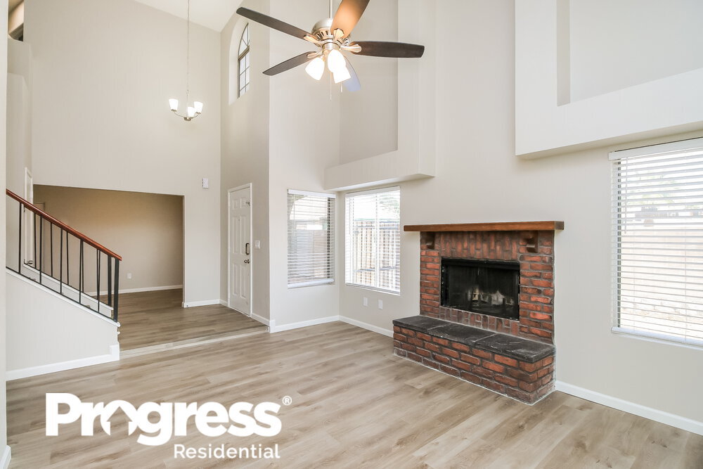 Building Photo - 1915 S 39th St