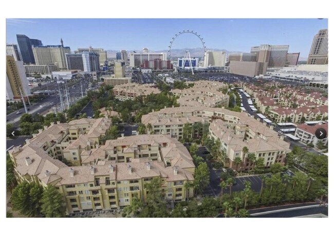 Building Photo - 270 E Flamingo Rd