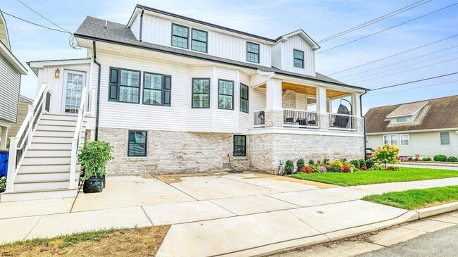 Building Photo - 6223 Winchester Ave