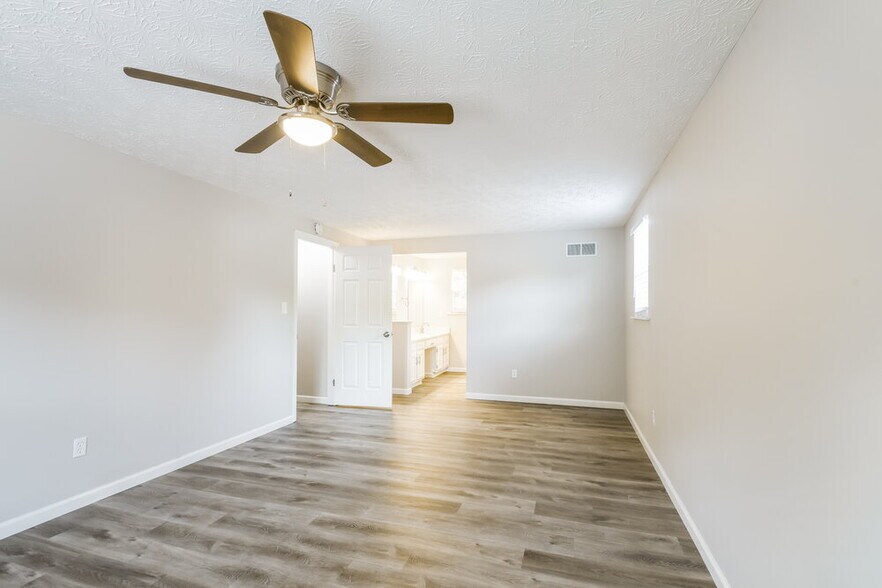 Building Photo - 4320 Oil Creek Dr