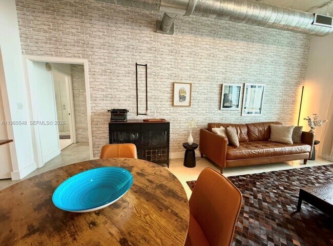 Building Photo - 2001 S Biscayne Blvd