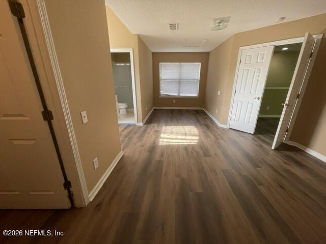 Building Photo - 8907 Hampton Landing Dr E