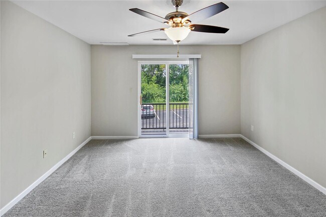 Building Photo - 280 Stonewall Creek Dr