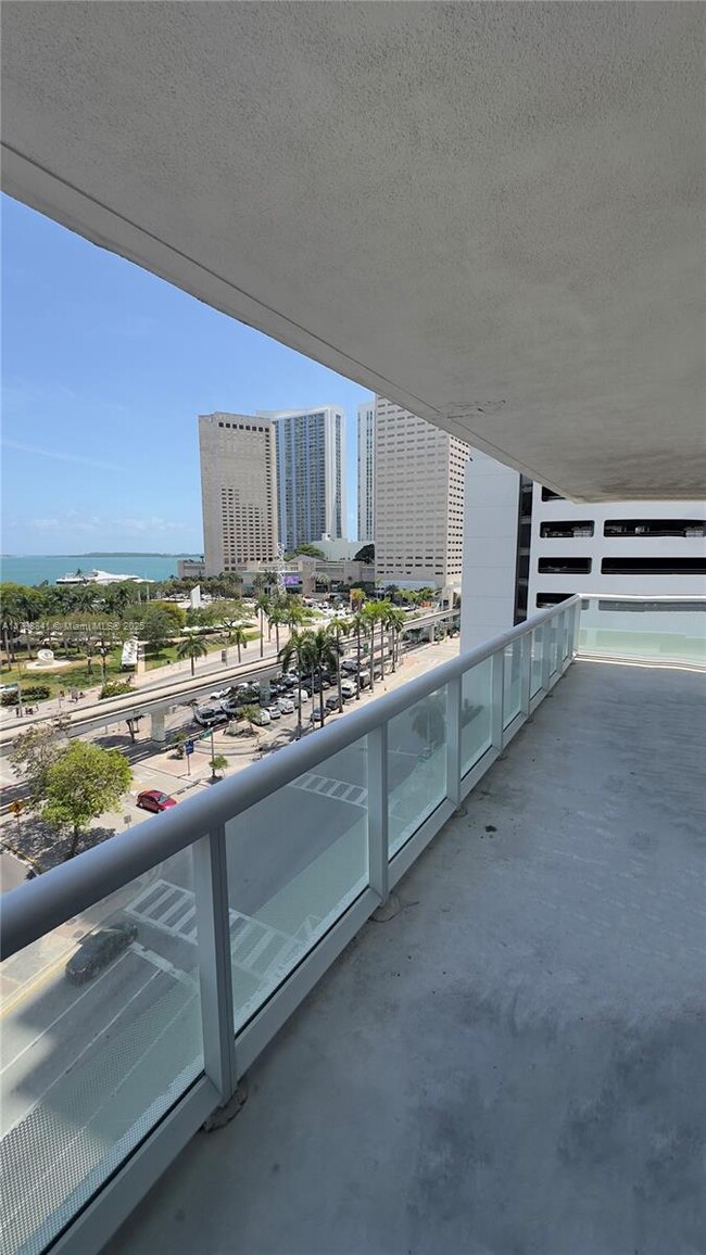 Building Photo - 50 Biscayne Blvd