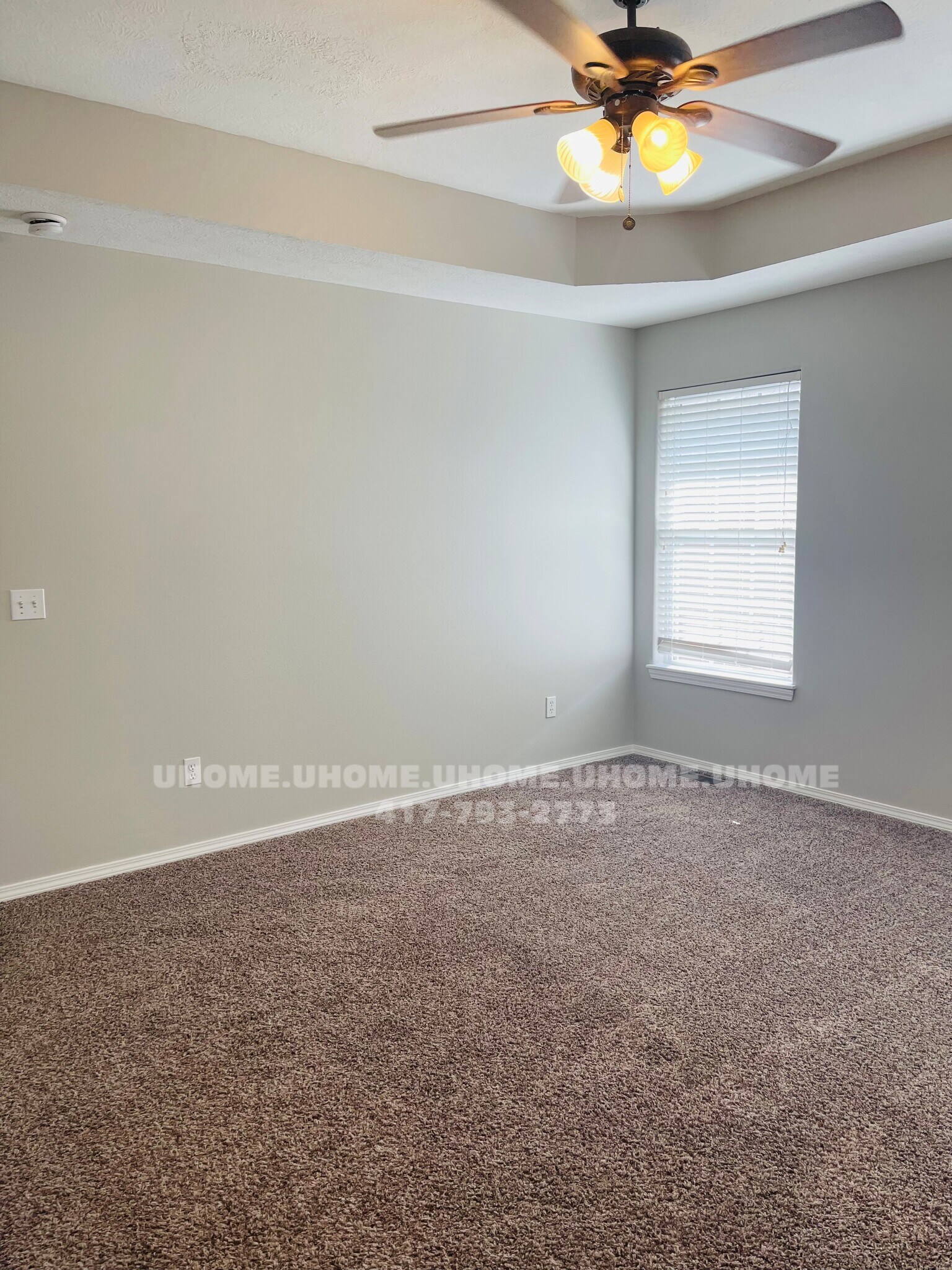 Building Photo - 3841 W Rockwood St