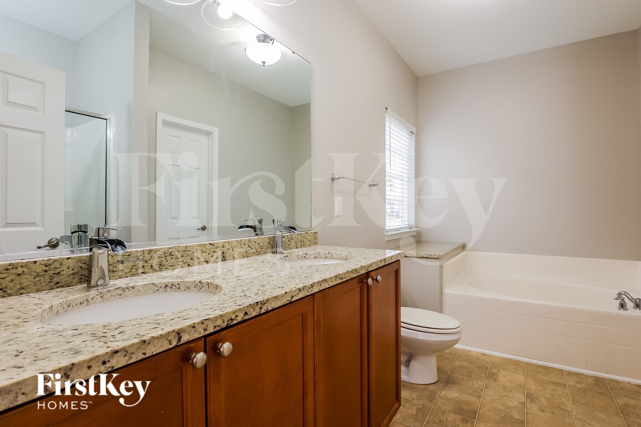 Building Photo - 3038 Argyll Dr