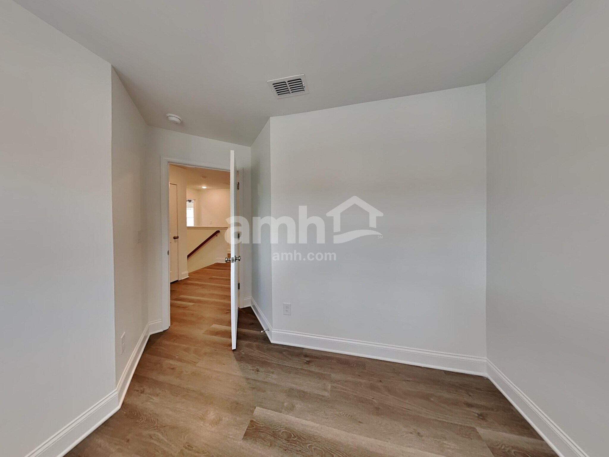 Building Photo - 1344 Soapstone Rd
