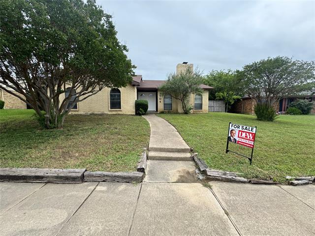 Building Photo - 4704 Pemberton Ln