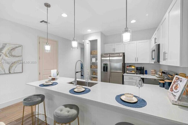 Building Photo - 14502 Sloan Rdg Dr