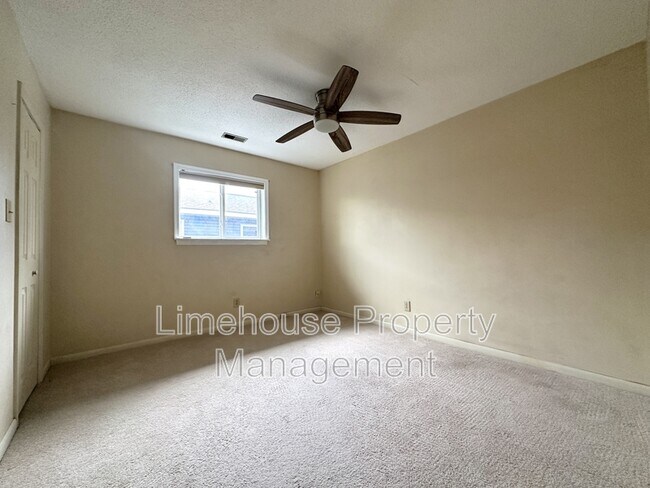 Building Photo - 737 W Ocean View Ave