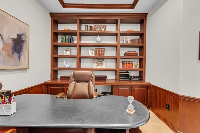 Building Photo - 81715 Charismatic Way