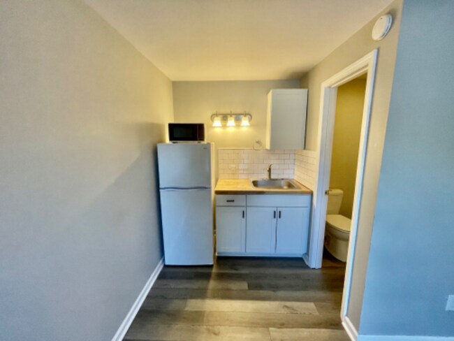 Building Photo - 603 S Jefferson Ave