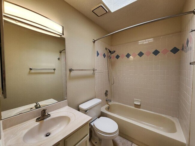 Building Photo - 4044 Painted Pony Cir