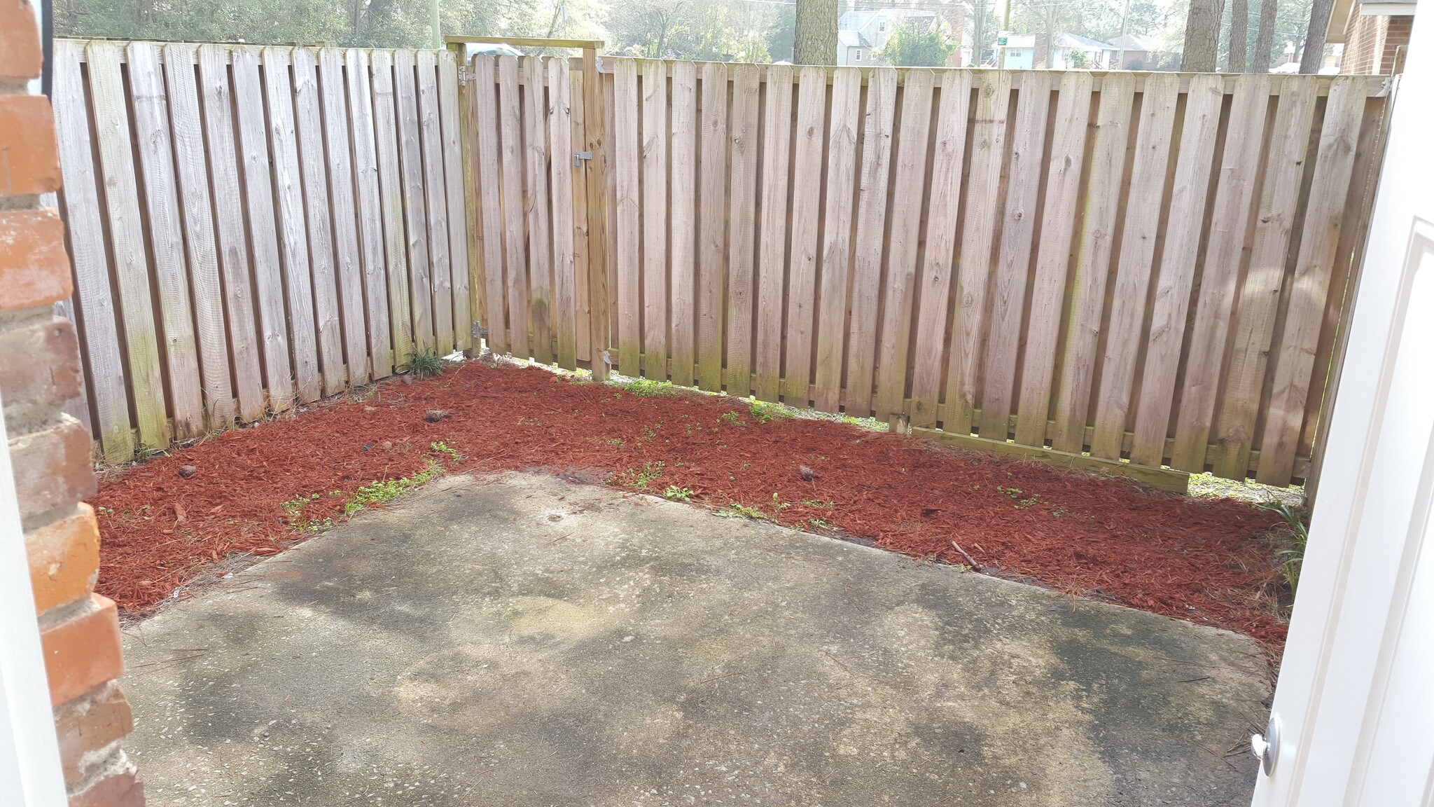 Building Photo - 3000 Golden Rd