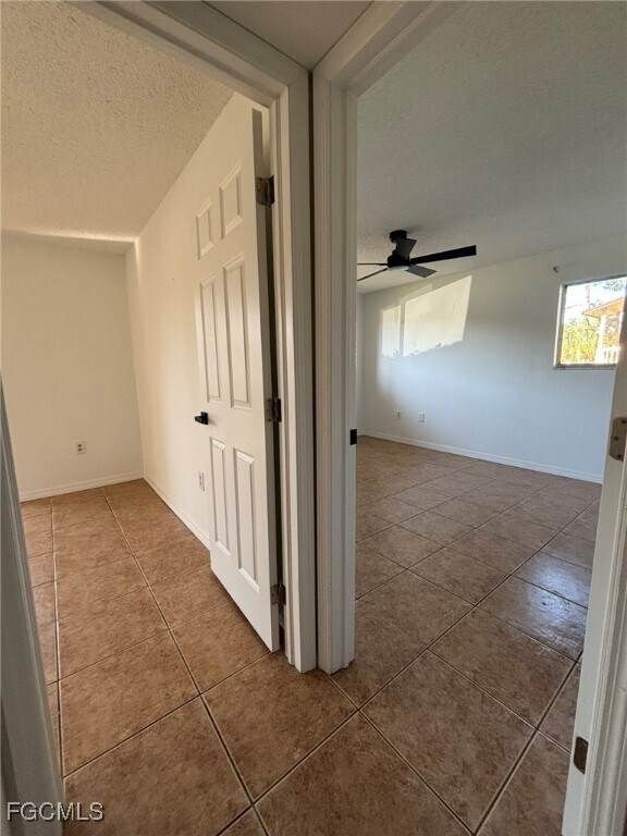 Building Photo - 5713 Foxlake Dr