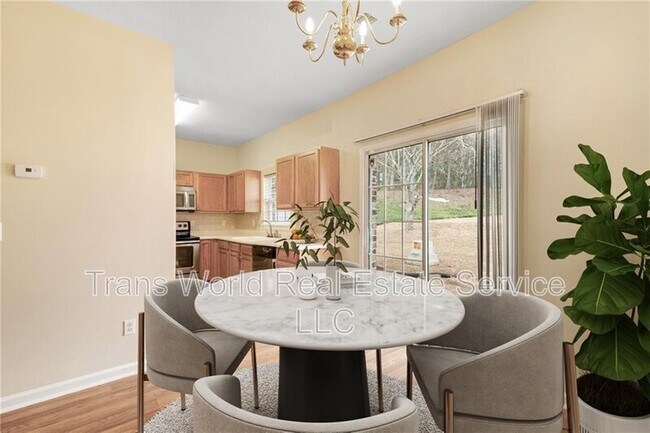 Building Photo - 1102 Pleasant Oaks Ct