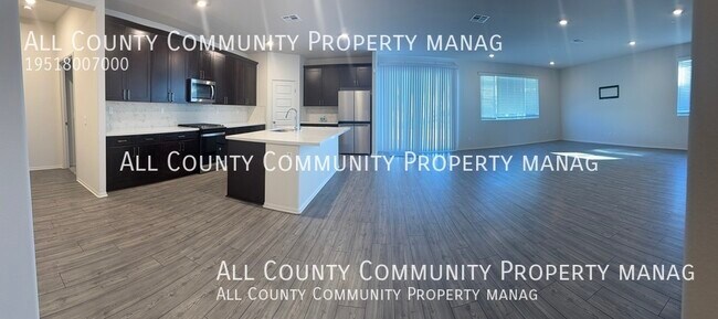 Building Photo - 11615 Zoeller St