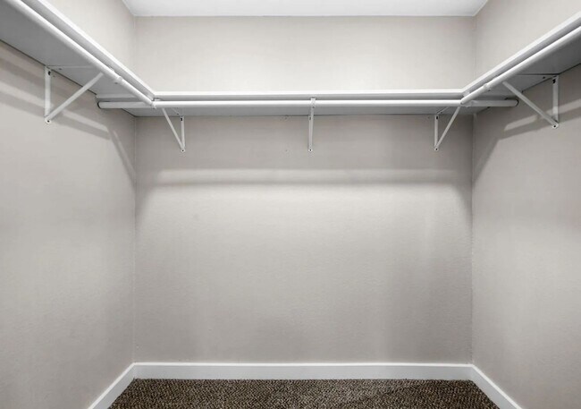 Building Photo - Perfect Family Home in Bolivar