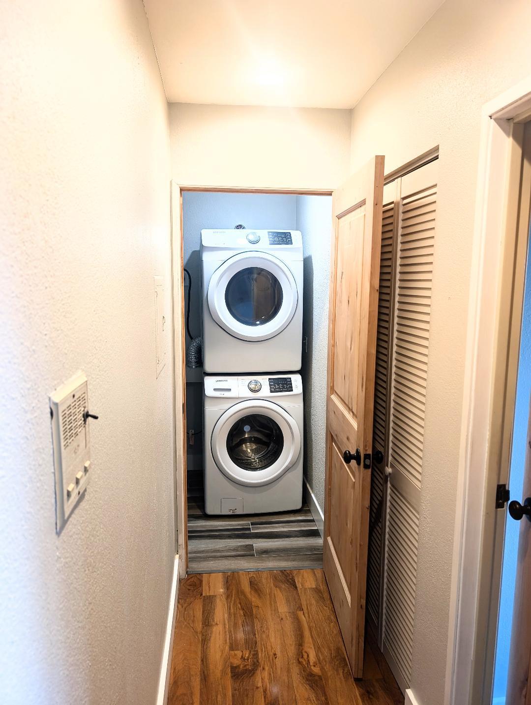 inhouse laundry - 4110 Hale Pky