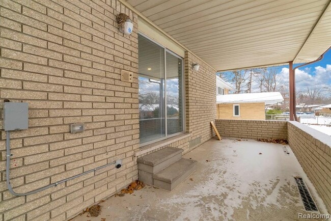 Building Photo - 640 Cumberland St