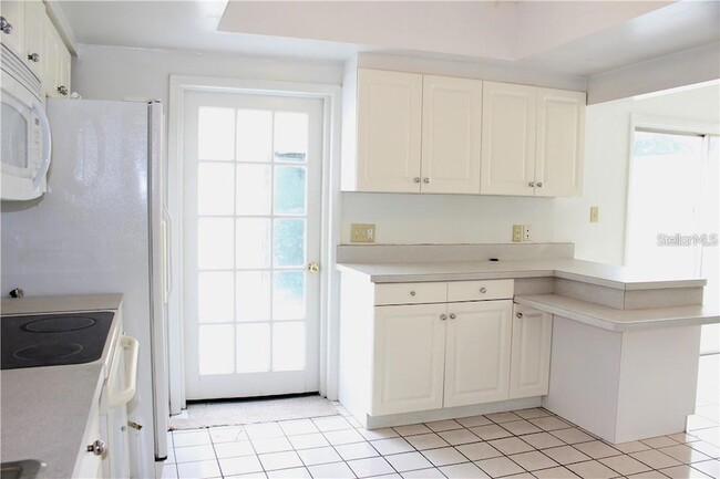 Building Photo - 248 Krider Rd