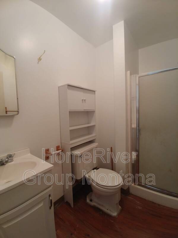 Building Photo - 603 Stephens Ave