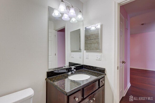 Building Photo - 101 Pearce Ln