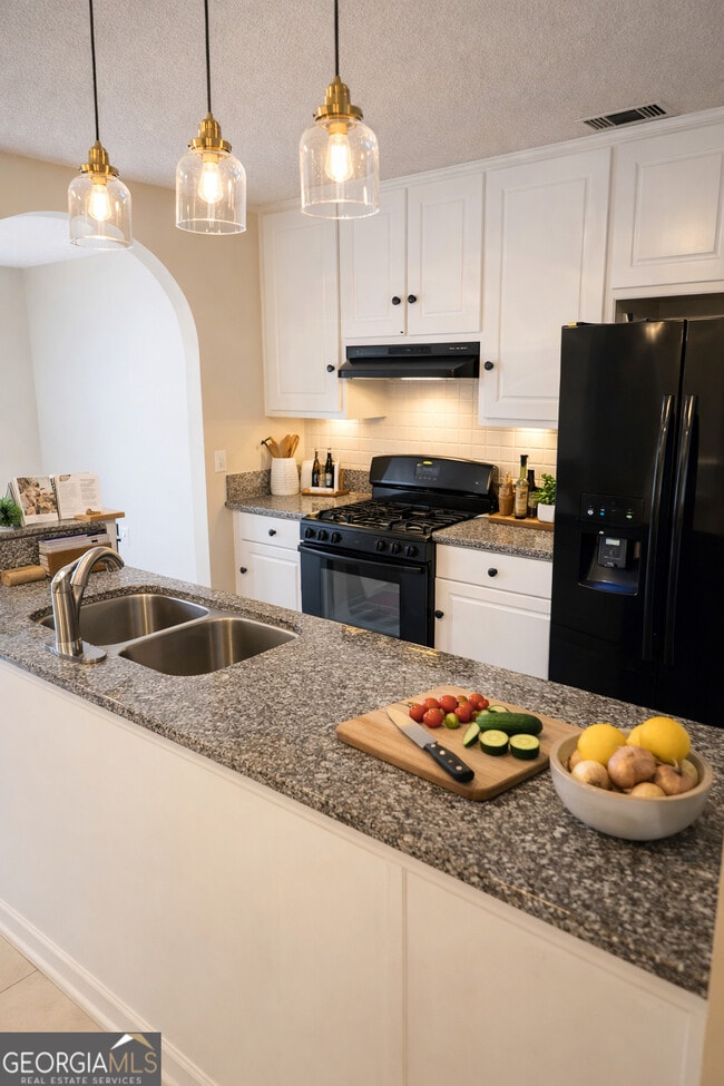 Building Photo - 3674 Hudson Way