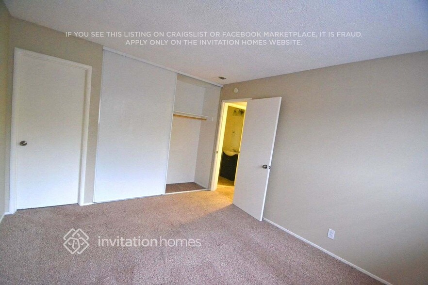 Building Photo - 401 Baylor Dr