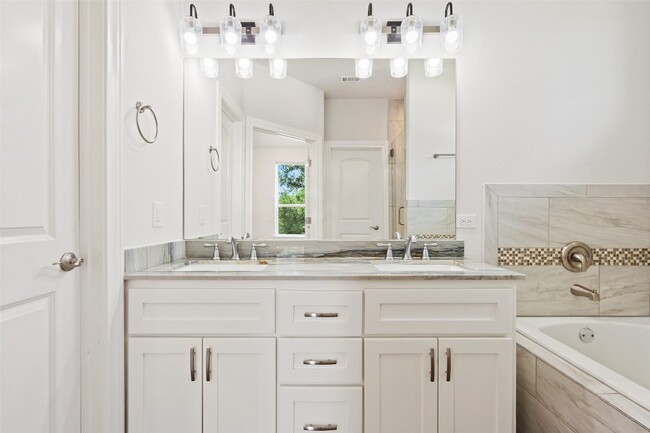 Building Photo - 129 Diamond Head Dr