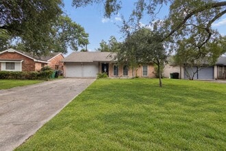 Building Photo - 5914 Willowbend Blvd