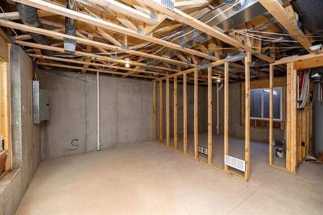 Building Photo - Brand new 3BR /2.5BA Home - Available now!