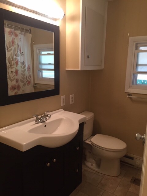 Building Photo - 5743 Sullivan Trail