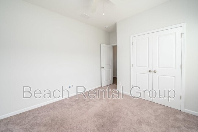 Building Photo - 741 Tattlesbury Dr