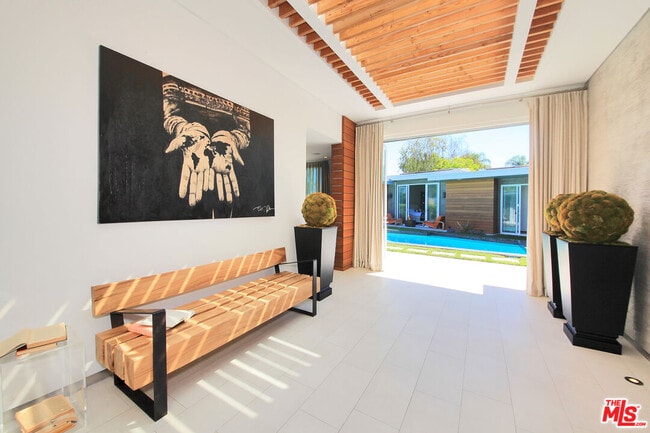 Building Photo - 3054 Elvido Dr