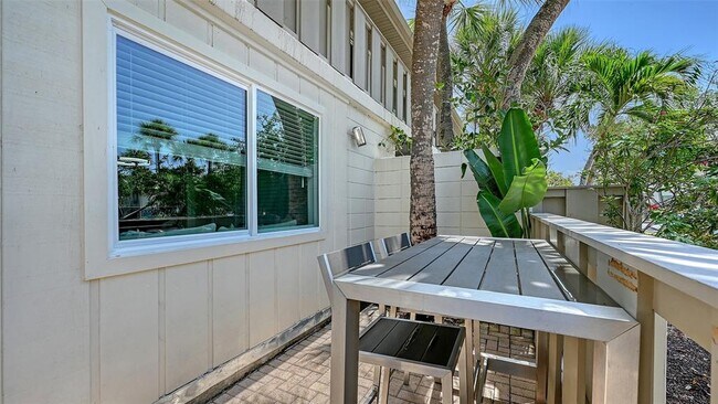 Building Photo - 6750 Gulf of Mexico Dr