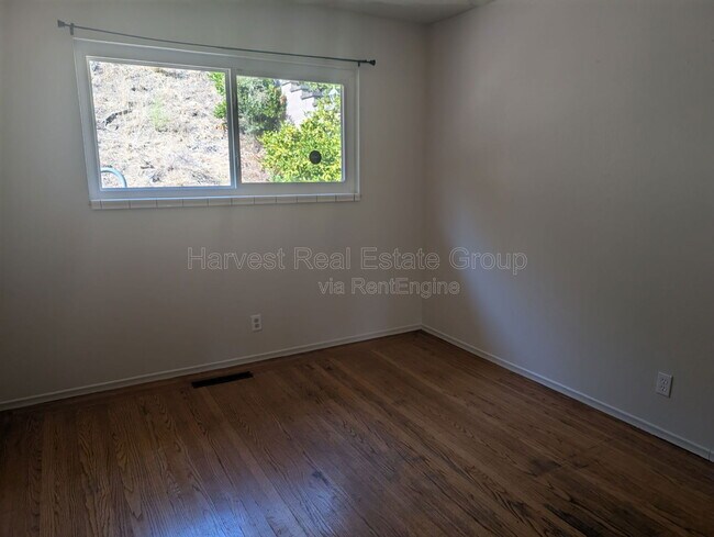 Building Photo - 82 Elysian Fields Dr