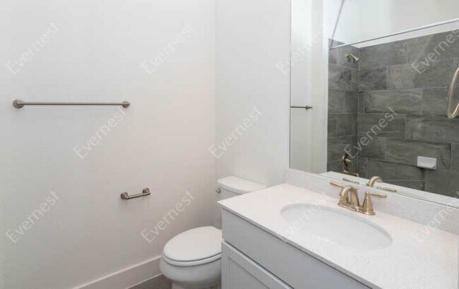 Building Photo - 2312 Ringstaff Rd