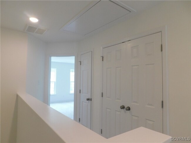 Building Photo - 7004 Leire Ln