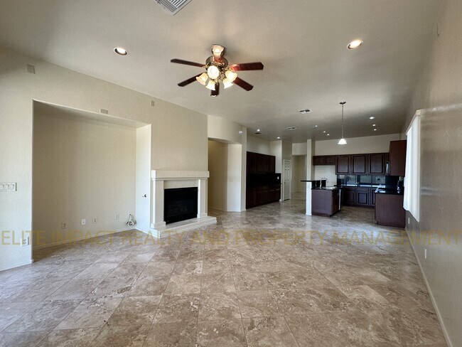 Building Photo - 6166 N Placita San Agustin