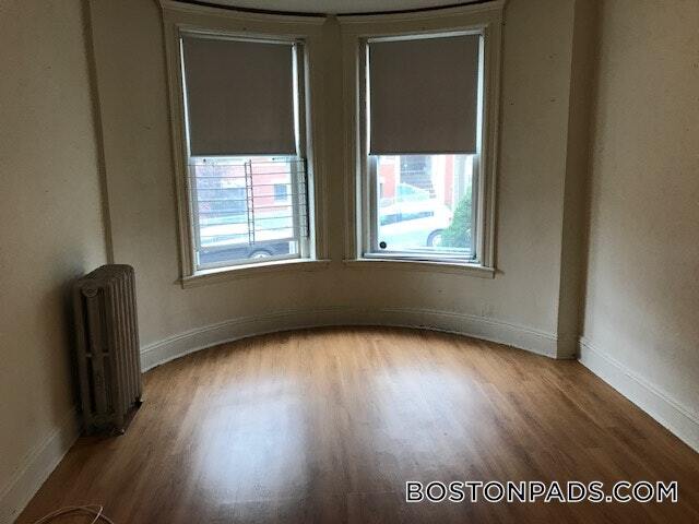 Building Photo - 11 Mt Hood Rd