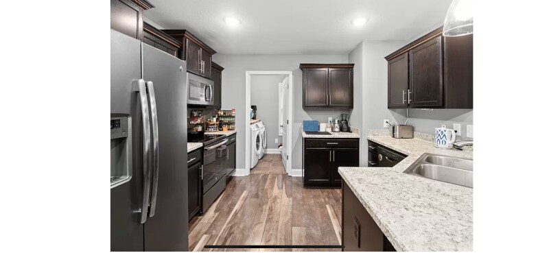 Building Photo - 143 Sycamore Hill Dr