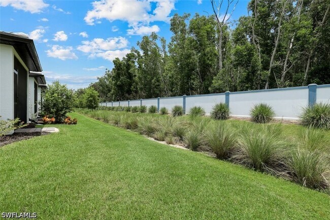 Building Photo - 27907 Radiant Ct