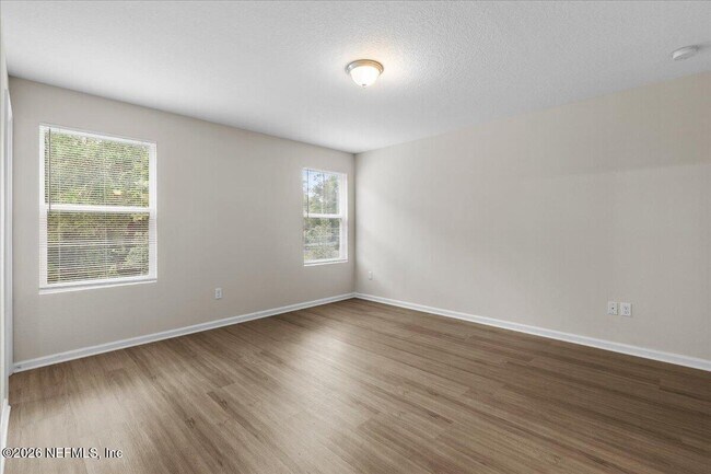 Building Photo - 8206 Halls Hammock Ct