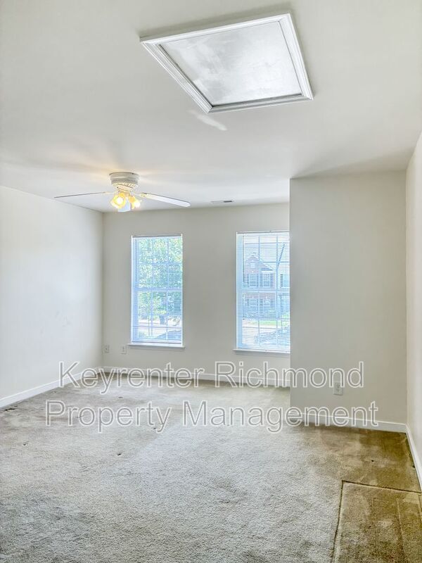 Building Photo - 5904 Chapel Lawn Terrace